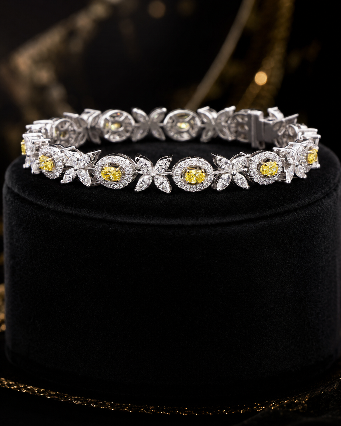 Aurelia Royale White Gold Floral Link Bracelet with Labgrown Diamond Accents