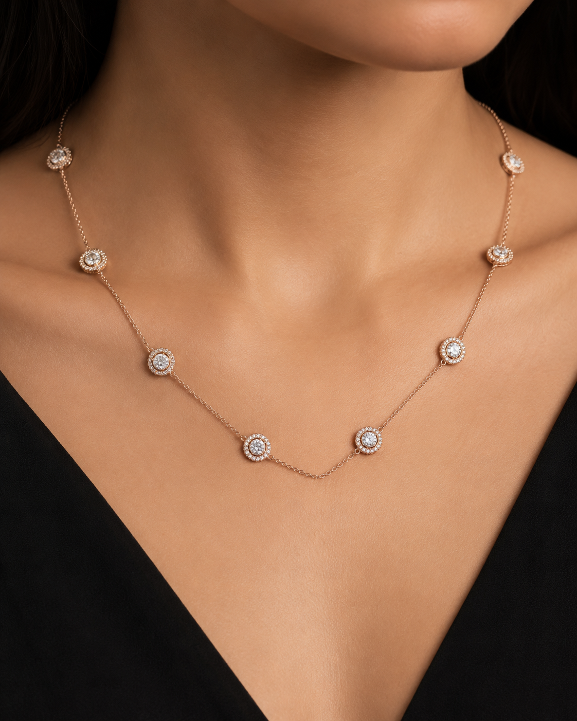 Aurelia Royale Minimal Gold Chain Necklace with Labgrown Diamond Accents