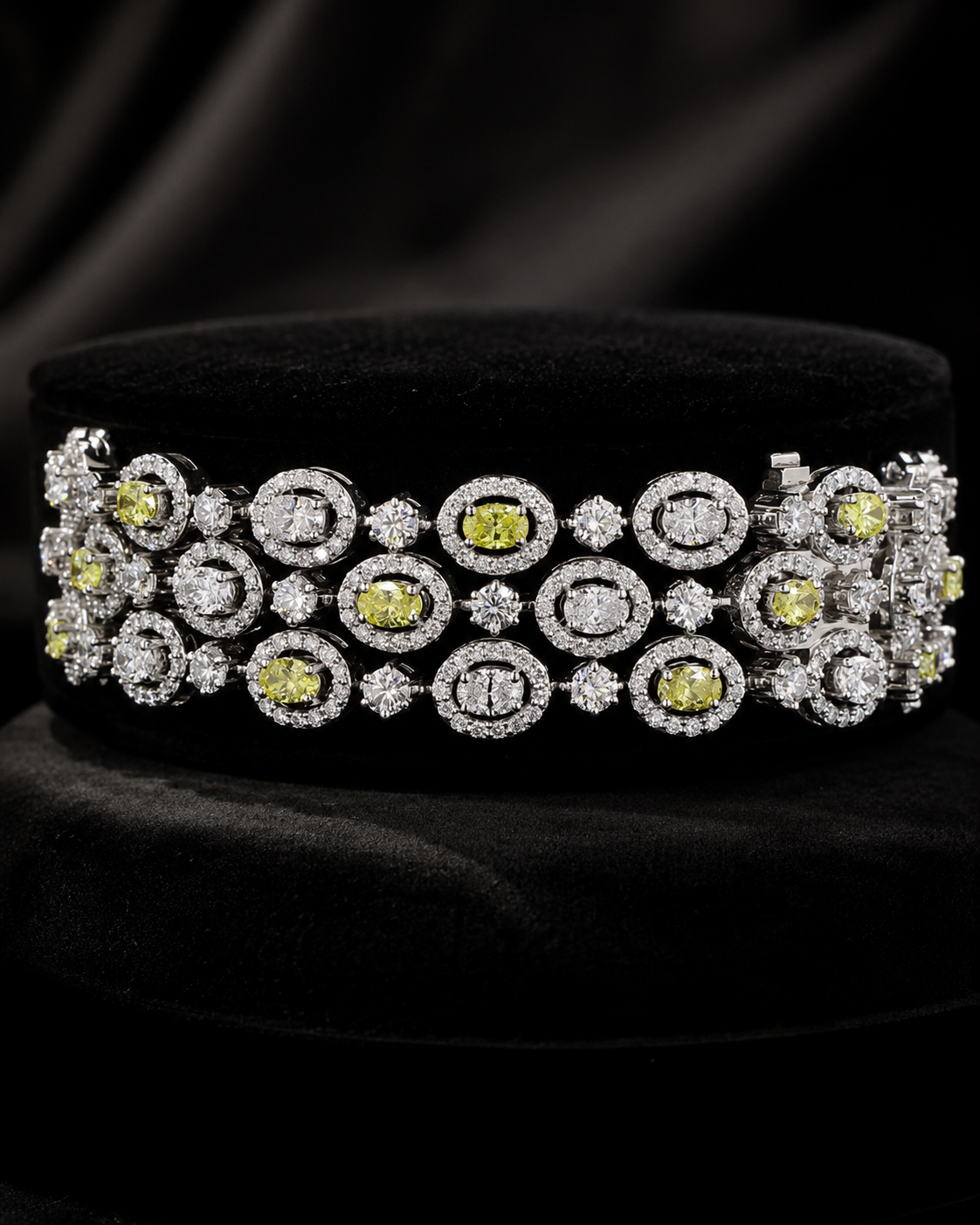 Aurelia Royale White Gold Oval Diamond Bracelet with Green Stone Accents